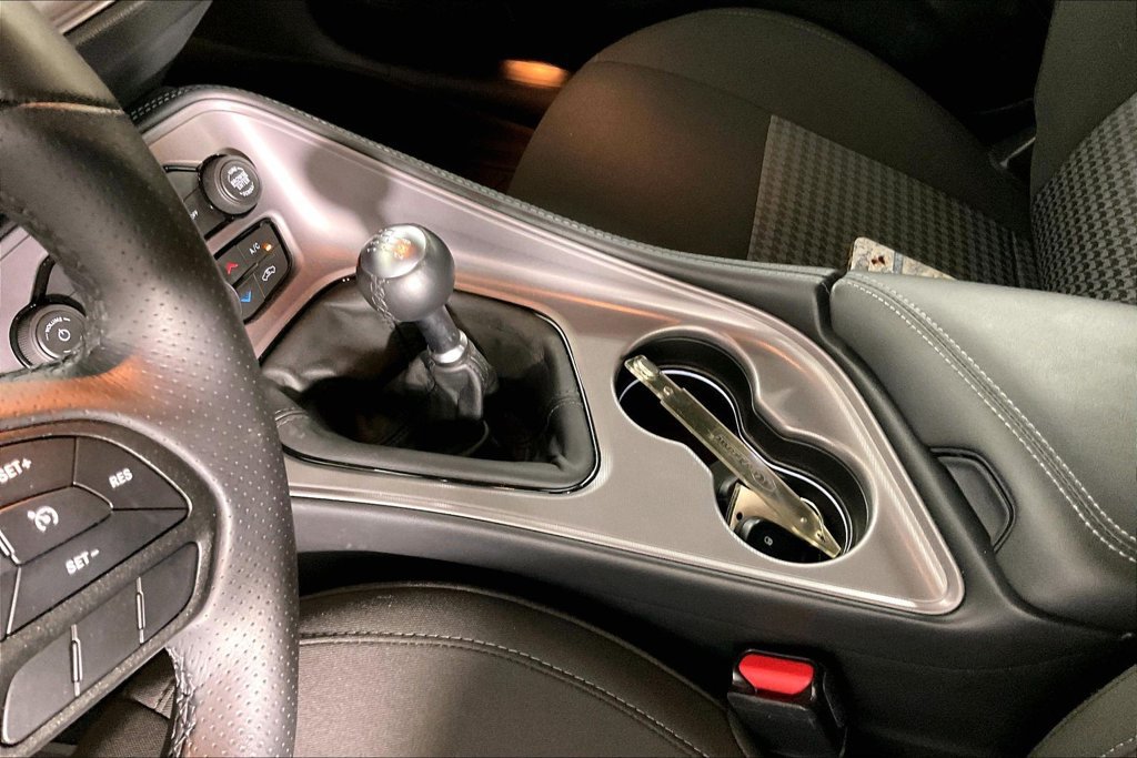 Used 2023 Dodge Challenger R/T RWD image 16