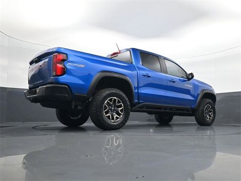 Used 2024 Chevrolet Colorado ZR2 w/ ZR2 Convenience Package III image 25