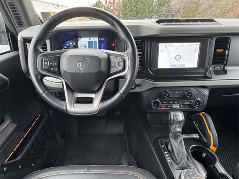 Used 2022 Ford Bronco Badlands w/ Sasquatch Package image 15