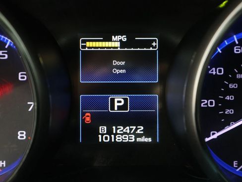 Used 2017 Subaru Outback 2.5i Premium image 38