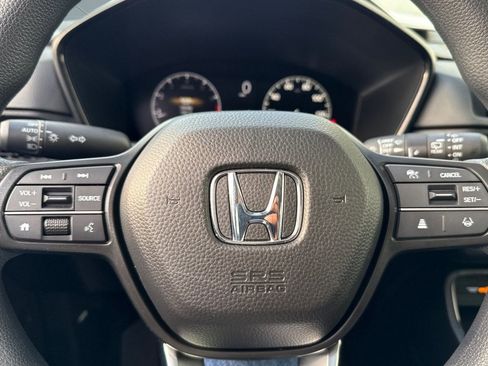 Certified 2025 Honda CR-V EX image 17