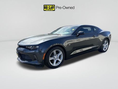 Used 2018 Chevrolet Camaro LT image 1