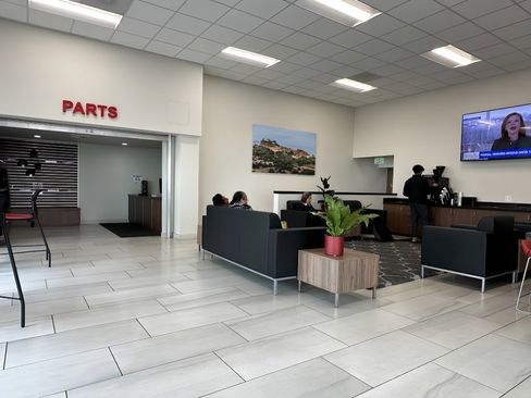 Used 2017 Toyota Prius Two image 32