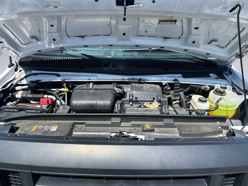 Used 2024 Ford E-350 and Econoline 350 Super Duty w/ Power Windows & Locks Group RWD image 15
