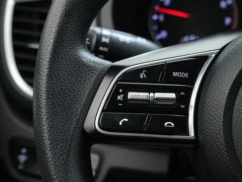 Used 2021 Kia Seltos LX image 13