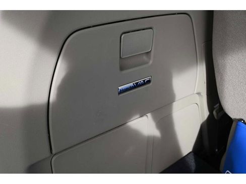 Used 2016 Honda Odyssey Touring Elite image 27