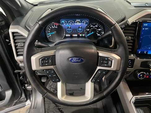 Used 2022 Ford F250 Lariat w/ Lariat Value Package image 18