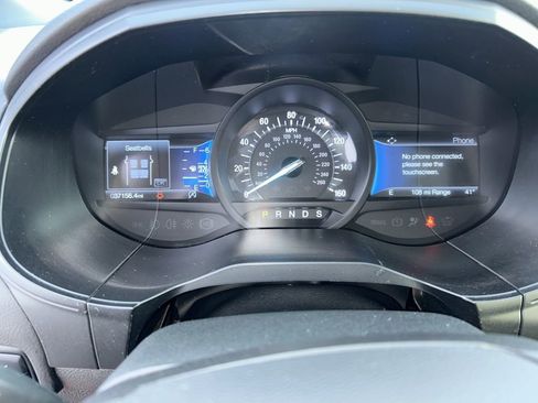 Used 2023 Ford Edge ST-Line w/ Class II Trailer Tow Package image 33