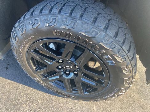 Certified 2022 Chevrolet Silverado 1500 LT Trail Boss w/ LT Trail Boss Premium Package image 4