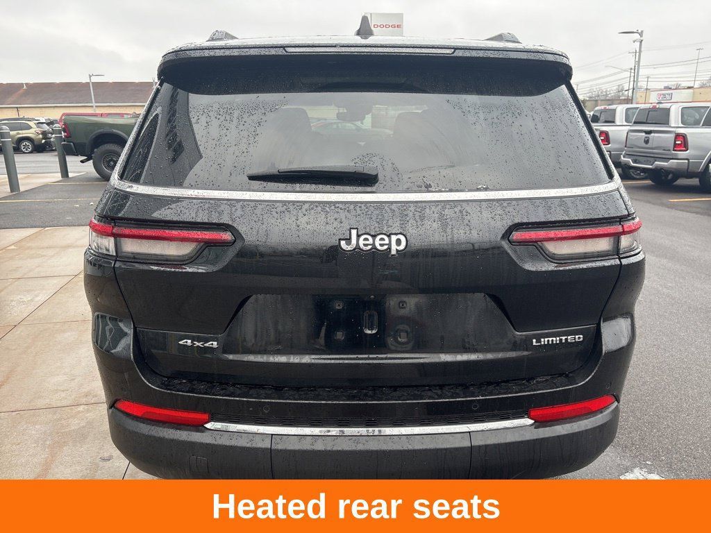 Used 2023 Jeep Grand Cherokee L Limited AWD/4WD image 12