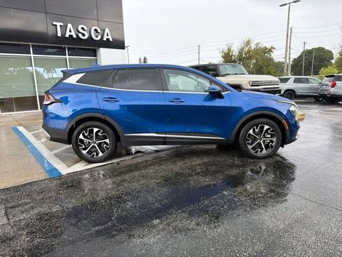 Used 2023 Kia Sportage EX FWD image 9