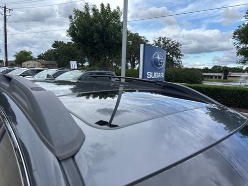 Used 2018 Subaru Outback 2.5i Limited AWD/4WD image 7