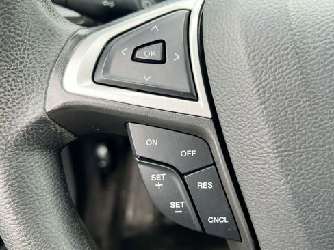 Used 2014 Ford Fusion SE image 22