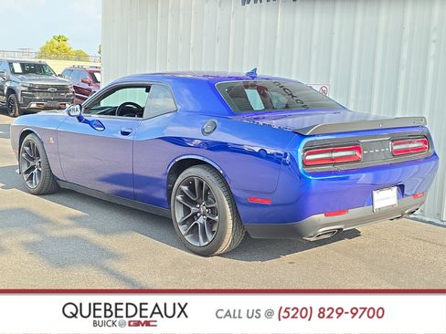 Used 2021 Dodge Challenger R/T Scat Pack RWD image 6