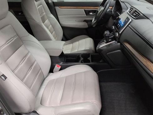Used 2018 Honda CR-V Touring image 24