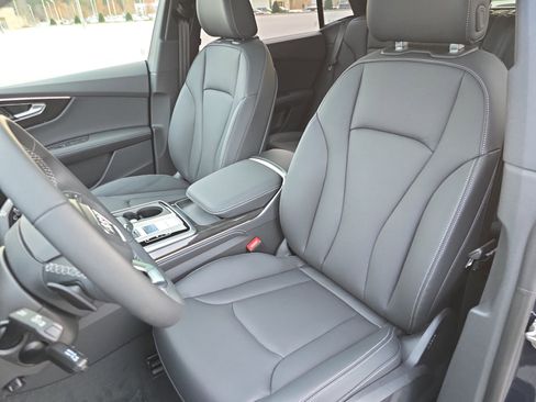 New 2026 Audi Q8 Premium Plus image 15