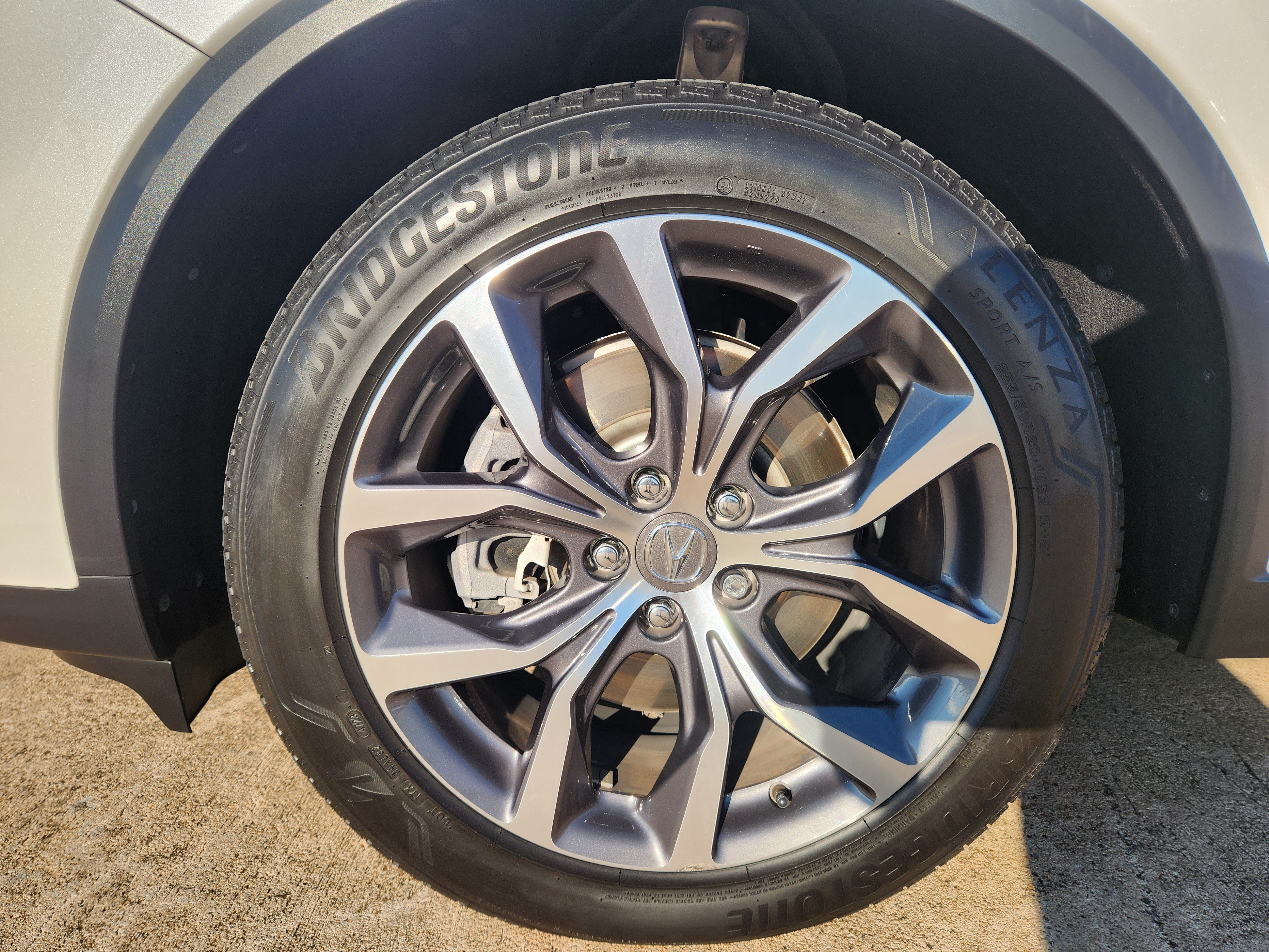 Used 2024 Acura MDX w/ Technology Package FWD image 11