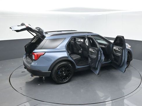 Certified 2025 Ford Explorer Active w/ Active Comfort Package RWD image 60