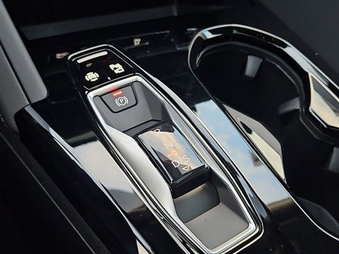 New 2025 Audi Q5 Premium Plus image 21