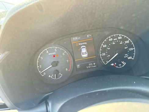 Used 2024 Nissan Altima 2.5 S FWD image 6