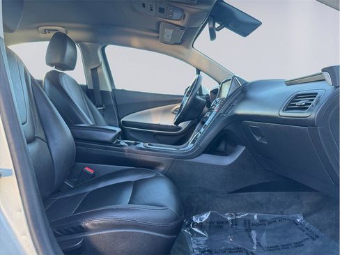 Used 2013 Chevrolet Volt Premium w/ Premium Trim Package image 18