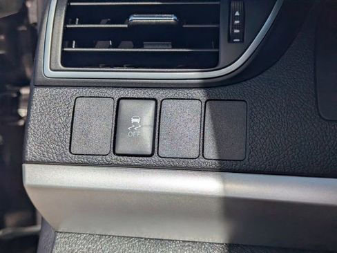 Used 2017 Toyota Camry SE image 30