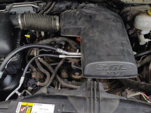 Used 2019 RAM 1500 Tradesman RWD image 30