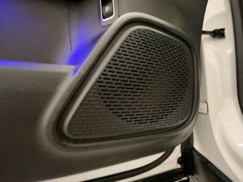 Used 2020 Mercedes-Benz GLB 250 image 20