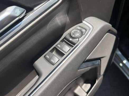 Used 2026 Chevrolet Silverado 1500 LT AWD/4WD image 15