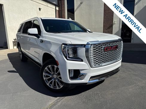 Used 2023 GMC Yukon XL Denali w/ Denali Reserve Package AWD/4WD image 1