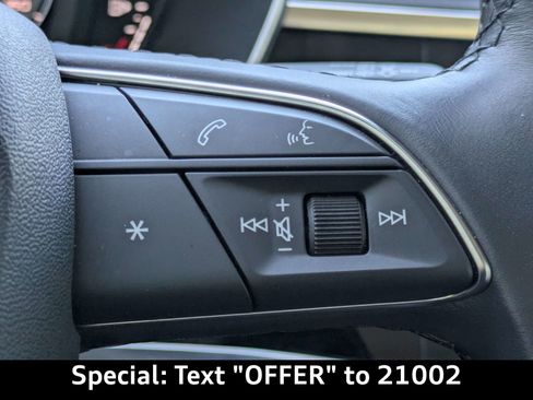 Certified 2024 Audi Q3 2.0T Premium w/ Convenience Package image 29