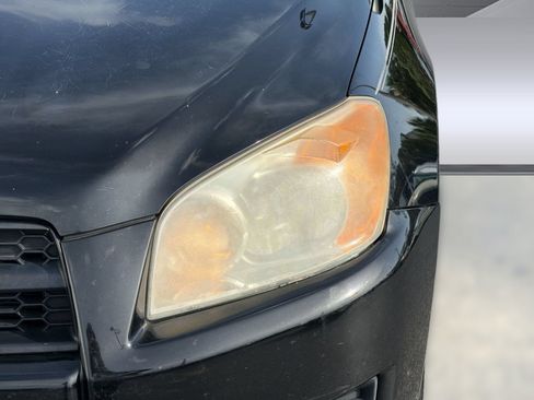 Used 2011 Toyota RAV4 4WD w/ Base L4 Extra Value Pkg image 11