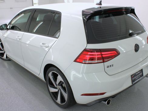 Used 2021 Volkswagen GTI S image 29