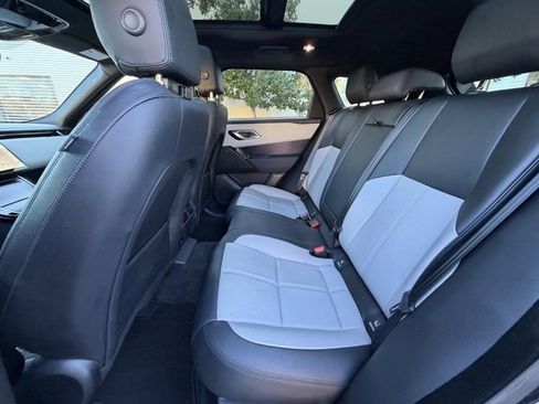 Used 2026 Land Rover Range Rover Velar Dynamic SE image 21