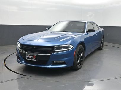 Used 2022 Dodge Charger SXT w/ Blacktop Package