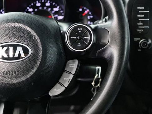 Used 2018 Kia Soul w/ Convenience Package FWD image 22