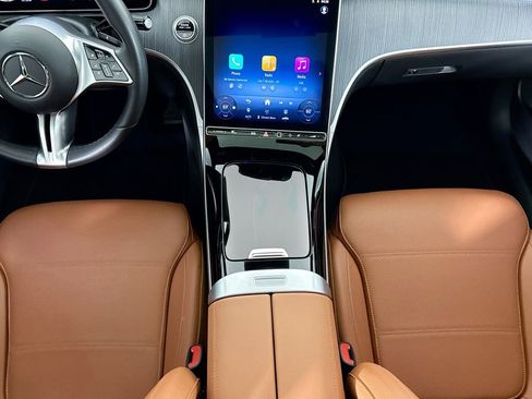 Certified 2025 Mercedes-Benz C 300 Sedan image 16