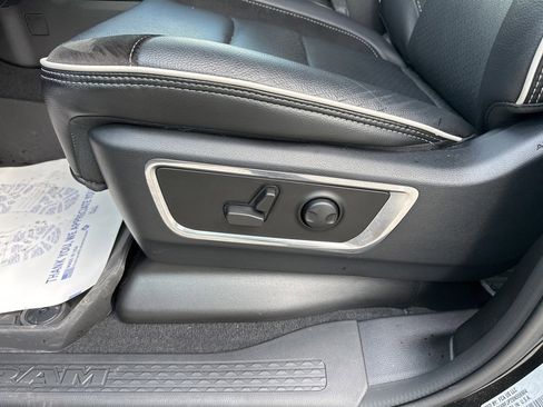 Used 2025 RAM 1500 Laramie image 71