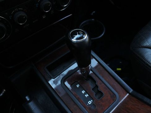 Used 2009 Mercedes-Benz G 550 image 27