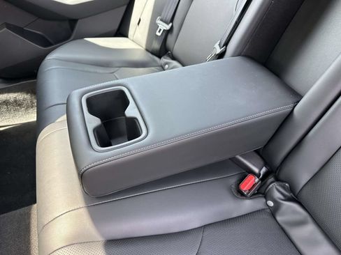 Used 2023 Honda Accord Sport image 10