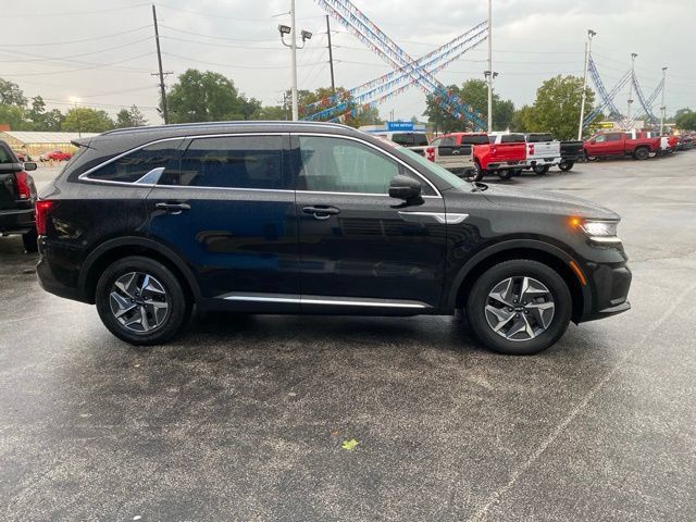 Used 2022 Kia Sorento S AWD/4WD image 6