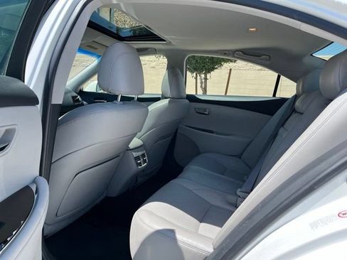Used 2012 Lexus ES 350 FWD image 10