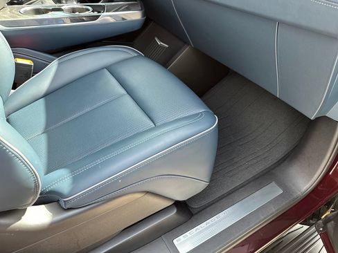 Certified 2025 Cadillac Escalade IQ Luxury 2 w/ LPO, Premium Carpet Package AWD/4WD image 42