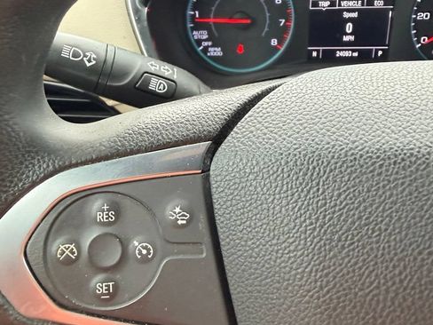 Used 2023 Chevrolet Traverse LS FWD image 20