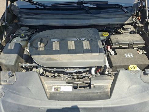 Used 2016 Jeep Cherokee Limited AWD/4WD image 29