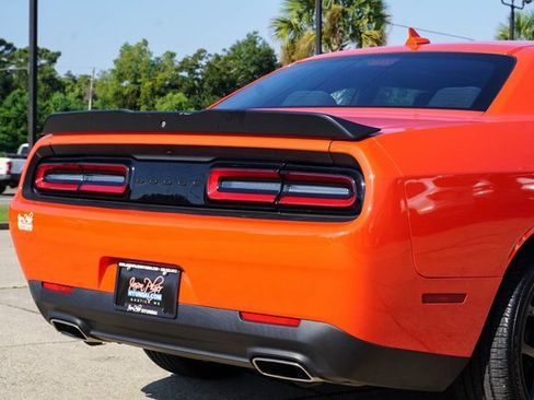 Used 2022 Dodge Challenger SXT w/ Blacktop Package image 5