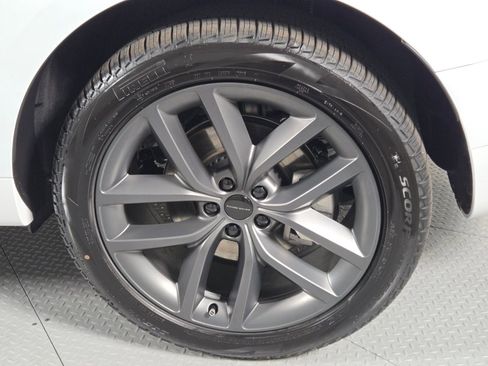 New 2026 Land Rover Range Rover Sport Dynamic SE AWD/4WD image 10