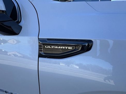 New 2026 GMC Yukon XL Denali Ultimate w/ LPO, Floor Liner Package image 4