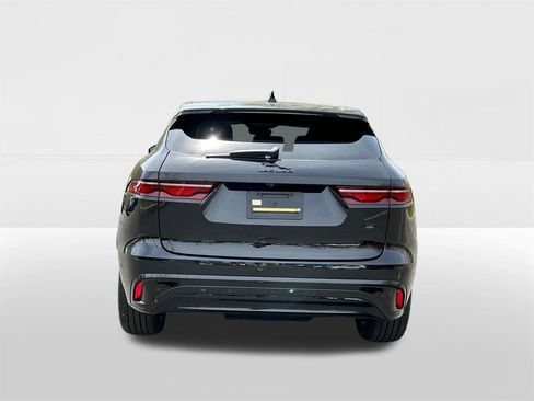 New 2026 Jaguar F-PACE R-Dynamic S image 5