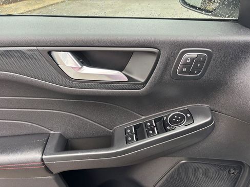 Used 2023 Ford Escape ST-Line Elite w/ Premium Technology Package image 10